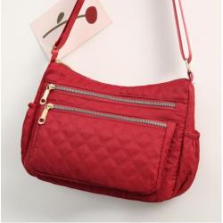Trendy Ladies Leather Handbag with Large Capacity Single Shoulder Quilted Bag Vintage Summer Style Pearl Decoration Zip Closure