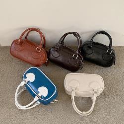 2024 Korean Style Cute Handbag High Quality Pretty Bag Mini Square Size Vegan Leather Clutch Bag Girls