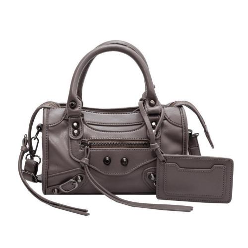 Motorcycle Tote Bag Women'S New Vintage Riveted Pillow Bag Fashion Single Shoulder Crossbody Bag