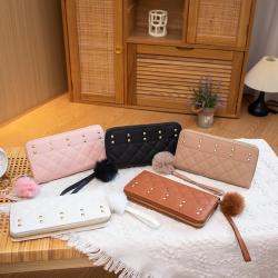 Women's Wallet Coin Purse Long Embroidery Card Bag 2024 Ladies Purse New Design Small Bag Fuzzy Wholesale Fashion