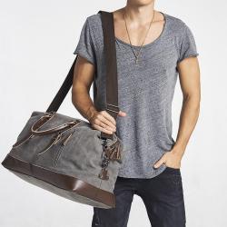 2021 Duffle Bag Wholesale Travel Carry-On Custom Waterproof Canvas Gym  Duffel Bag Men Women Weekender Duffle Bag