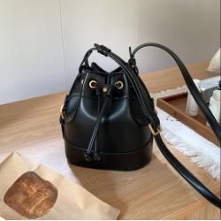Factory Wholesale Retro Luxury Bag High Quality PU Leather Crossbody Bag Drawstring Design Bucket Bag