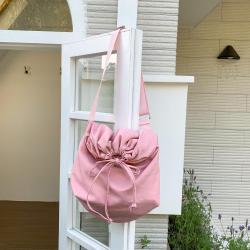 New Design Summer Casual One Shoulder Nylon Bag Neutral Trend Crossbody Bag Minimal Strap Fold Large Capacity Tote Bag