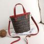 Women's Fashion Minimalist Shoulder Bag Ladies Handbags with Single Strap and Chain Decoration Portable