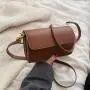 High quality  2024 New women's retro crossbody bag Single shoulder small square bag