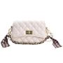 Factory direct wholesale Chains Shoulder Bag Scarves Crossbody Bag Fashionable Messenger Bag