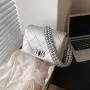 New niche one shoulder fashionable high-end small square bag