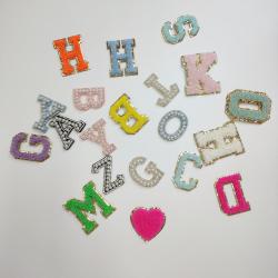 Personalized Self Adhesive Christmas Red Chenille Multi Color Patch Letters Varsity Letters Patch Chenille Letter Patches