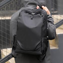 Gelory Factory  Custom Logo Travel Business School Bags 15.6 Inch USB Charging Port Waterproof Laptop Backpack For Men