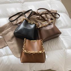 Large Capacity With Chain Sac A Main Femm Custom Leather Bag Crossbody Bucket Bag Trendy Handbags For Lady