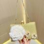 Niche Ladies party pearls flower clutch bag purses women's dress clutch bag evening bags with chain dinner clutch handbags