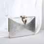 New factory direct ladies bag evening clutch bag diagonal cross female banquet handbag leaf chain small square bag