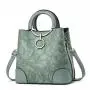 2024 wholesale High Quality glossy women's bags one shoulder crossbody woman PU leather handbags with flower pendant