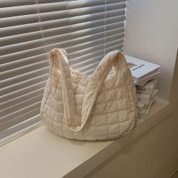 Large Capacity Crossbody Handbag Custom Leather Bag Shoulder Bag With Solid Pattern Polyester Lining Embroidery Decor