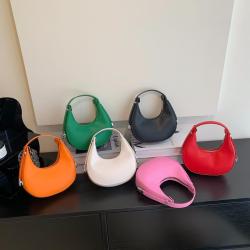 French niche crescent bag female 2024 summer new tide solid color casual texture fashion woman shoulder bag armpit bag