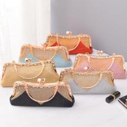 Evening Dress Bags for Women Clutch 2023 Luxury High Quality Designer Handbag Wholesale Latch Dinner Bag Ladies New Wedding