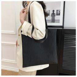 ZR298 2023 Korean Version New Fashion Girl Large Capacity Shoulder Bag Girl Fashionable Handheld Texture Girl Tote Bag