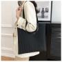 ZR298 2023 Korean Version New Fashion Girl Large Capacity Shoulder Bag Girl Fashionable Handheld Texture Girl Tote Bag