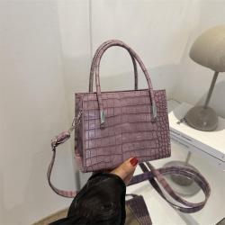Women's Bag 2024 Summer New Trendy Small Square Bag Simple and Elegant Single Shoulder Crossbody Bag Ladies Handbag