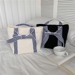 Female bow canvas bag