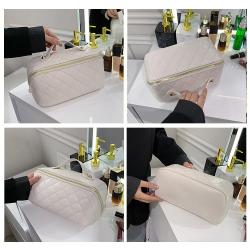 KBW126 2023 Ramadan Offers New Large-capacity Cosmetic Bag Portable Advanced Travel Skin Care Products Storage Wash Bag