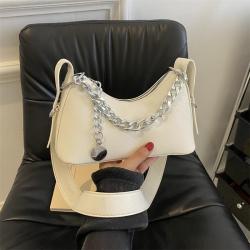 2024 New minimalist casual retro underarm bag
