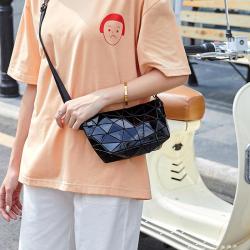 2022 Hot sale geometric luminous crossbody bag women small purse and handbags for ladies pu leather reflective bags