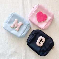 New Trends 2022 Top Sale Guaranteed Quality Zipper Closure Waterproof Pouch Personalized Nylon Makeup Bag Travel Cosmetic Bag
