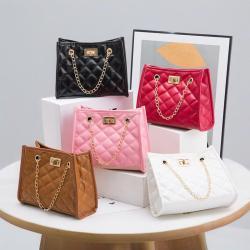 Hot Sale Custom Logo Women's Handbag Single Strap Square Chain Messenger Purses Embroidery Decoration Fashionable Shoulder Bags
