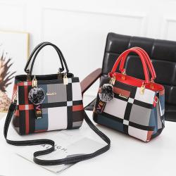 Large Capacity  Luxury Handbags for Women with Pompon China Wholesale PU Womens Bags Ladies Single Shoulder Bag