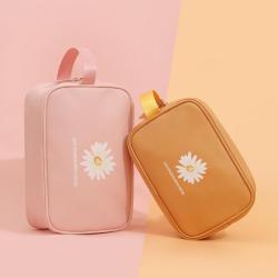 Net pu small daisy portable cosmetic bag three piece waterproof toiletry bag custom portable storage bag
