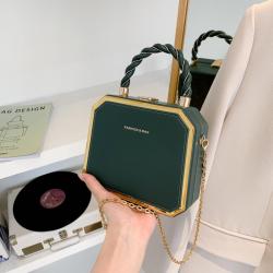 New chain niche design single shoulder women's bag