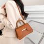 2023 New Arrivals Letter Printing Pu Leather Ladies Shoulder Bags Purses And Handbags
