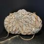 Luxury leaf flower inlaid diamond evening bag gold banquet party women handbag hollowed out metal box rhinestone clutch bag