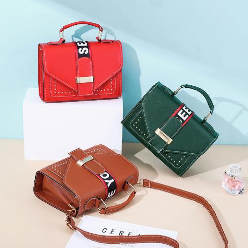 Simple Single Shoulder Messenger Portable Bag China Wholesale Women Shoulder Bag Cheap Small Square Rivet Bag for Ladies