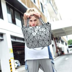 Luxury Designer Geometric Lattice Luminous Women Bags Handbags Holographic Reflective Purses for Women