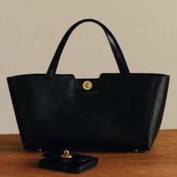 2024 New Genuine Leather Women's Handbags Casual fashion High Quality Cow Leather Large Capacity Business Laptop Women's bag