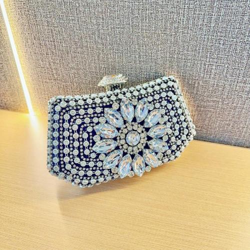 New arrival rhinestone party handbag flower clutch bag bridal purse crystal box evening bags for woman
