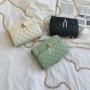Wholesale New Korean Versatile Lingge Chain Bag Fashion Y-Lock Small Square Bag Single Shoulder Crossbody Bag by Manufacturer