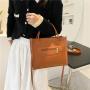 2023 New Fashion Women's Bag Wholesale Premium Autumn Versatile Shoulder Bag Retro Tote Bag
