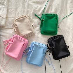 summer 2022 hot sale new small design contracted women's mini bags Waist Bags Korean fashion nylon shoulder mobile phone bags