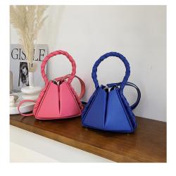 Personalized Fried Dough Twist Hand Bag Female 2024 New High-grade Folding Bag Fashionable Cross Bucket Bag