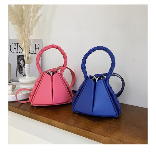 Personalized Fried Dough Twist Hand Bag Female 2024 New High-grade Folding Bag Fashionable Cross Bucket Bag