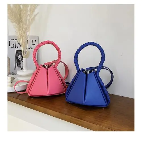 Personalized Fried Dough Twist Hand Bag Female 2024 New High-grade Folding Bag Fashionable Cross Bucket Bag