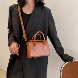 New Designer Handbag Custom Fashionable Contrasting Color Small Square Bag Pu Leather Cross Boy Bag Bolsos De Mujer
