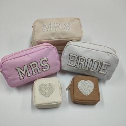 Wedding Boutique Gift Bags Brides Mrs White Storage Organizer Women Men Makeup Pouches Toiletry Bags Unisex Cosmetic Bride Bag