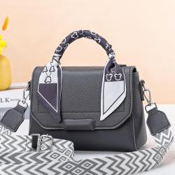 2023 Hot selling fashion design ladies shoulder bags snakeskin pu leather crossbody purse chain handbags for women