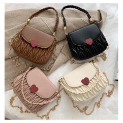 New Fashion Ladies Designer Handbag One Shoulder Underarm Small Bag Pleated Chain Cover Crossbody Bag Custom Pure Color Opp Bag