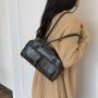 2024 New minimalist and fashionable one shoulder niche large capacity handbag