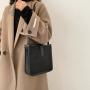 PU Leather Women's Messenger Bag 2024 New Design Bucket Bag Trendy and Fashionable Wide Strap Shoulder Single Crossbody Bag